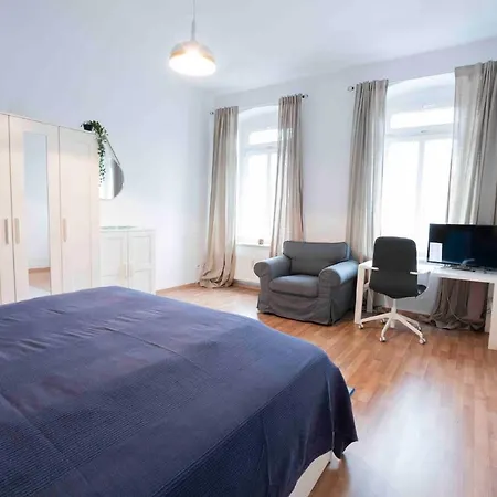公寓 Lutherviertel-balkonapartment Mit 2 Schlafzimmern *